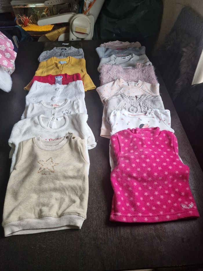 Vetement 6 mois fille toutes marques - photo numéro 2