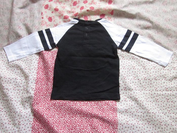 T-Shirt manches longues noir et blanc AC/DC 9 mois - photo numéro 2