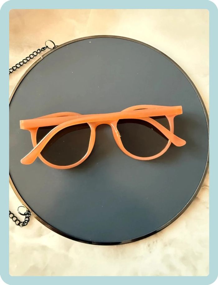 Lunette de soleil ronde abricot - photo numéro 2