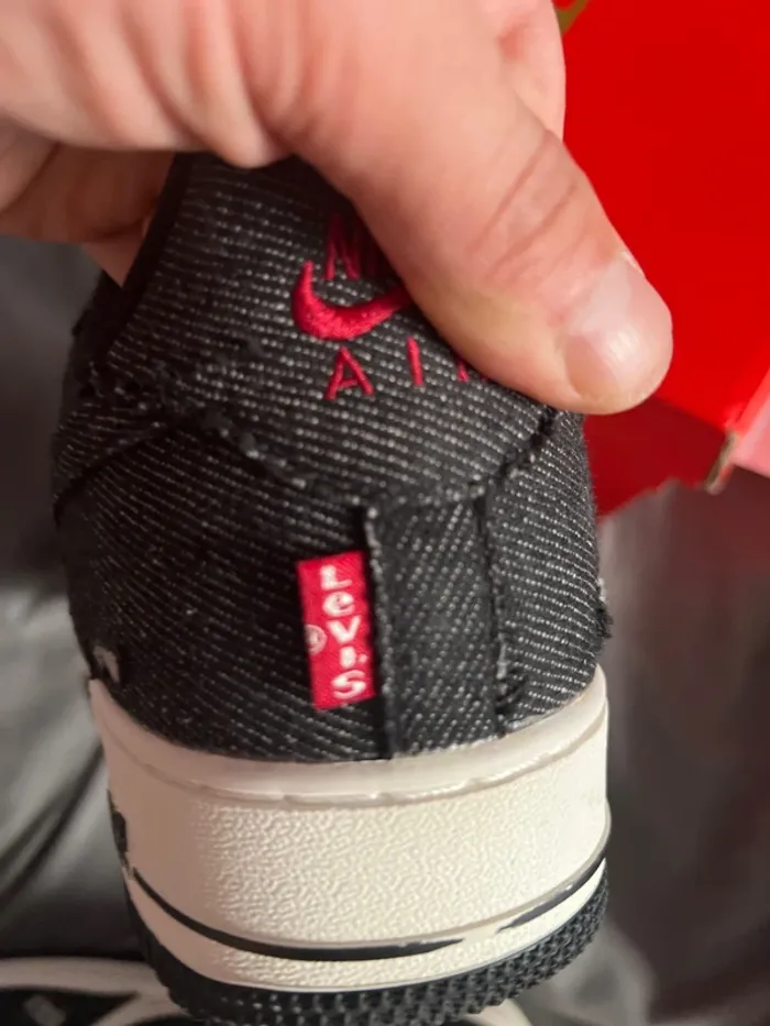 Nike Air Force force 1 officiel édition limitée rare Levi’s - photo numéro 6