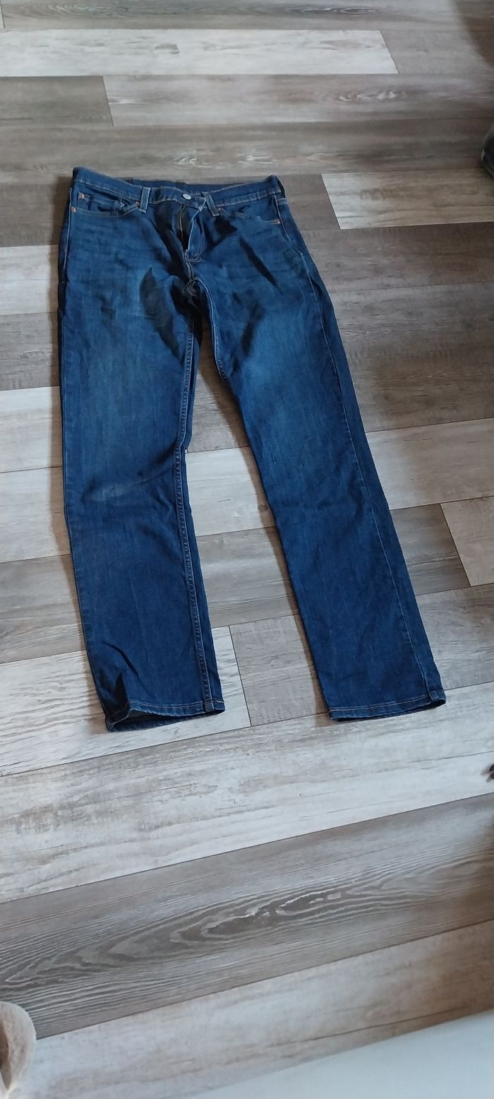 Jean levis