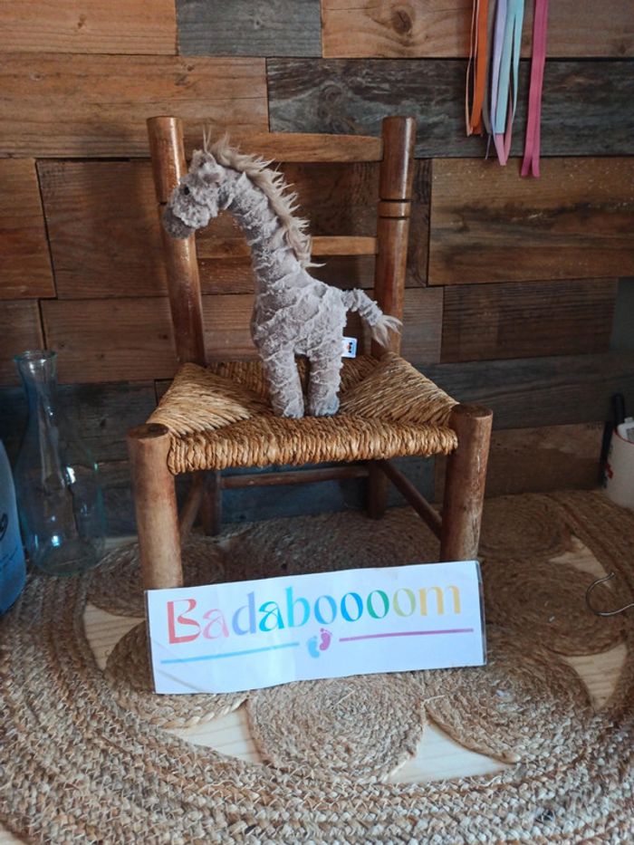 peluche girafe jellycat tbe