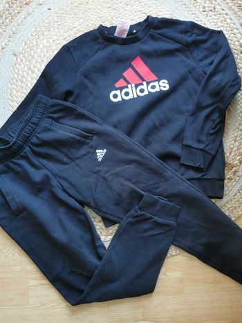 Ensemble adidas