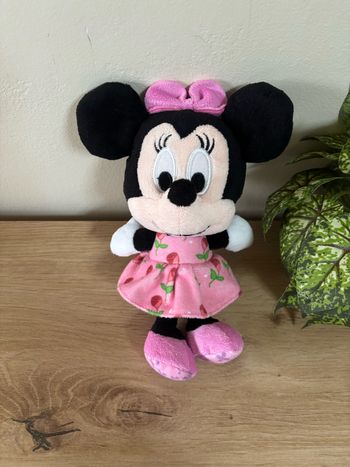 Doudou Minnie robe rose fleurs Disney nicotoy