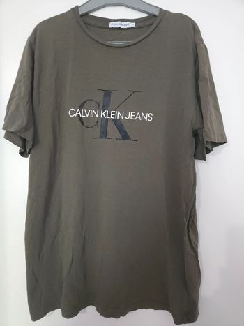 T-shirt Calvin Klein Jeans kaki | Taille 16 |