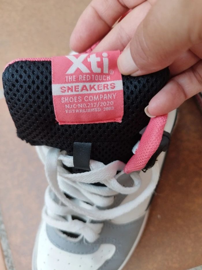 Chaussures taille 35 - photo numéro 8