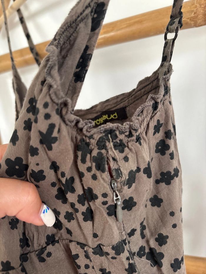 Robe à fleurs à bretelles taille 34 - photo numéro 6