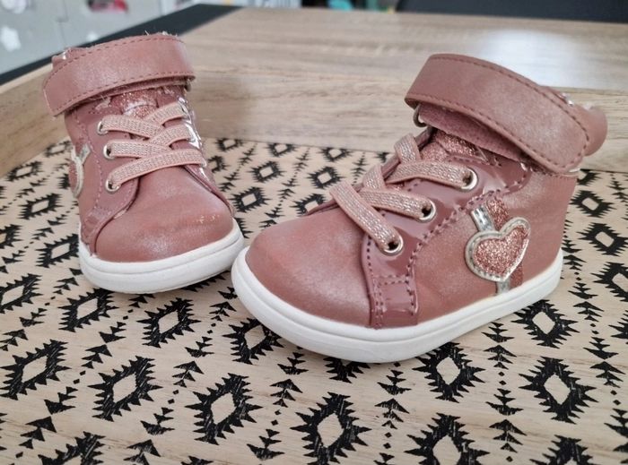 Chaussures bébé - photo numéro 4