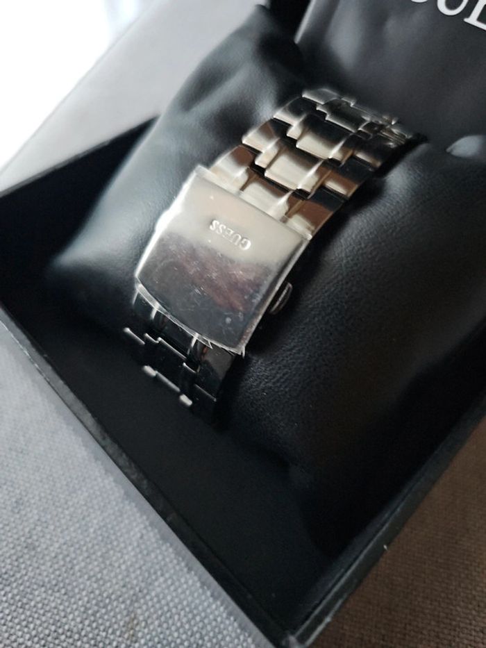 🔥Montre Guess Neuve 💫🕣 - photo numéro 3