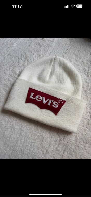 bonnet levi’s blanc
