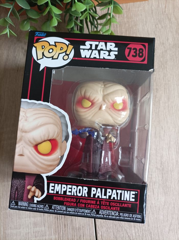 Figurine Senator Palpatine Star Wars Funko pop
