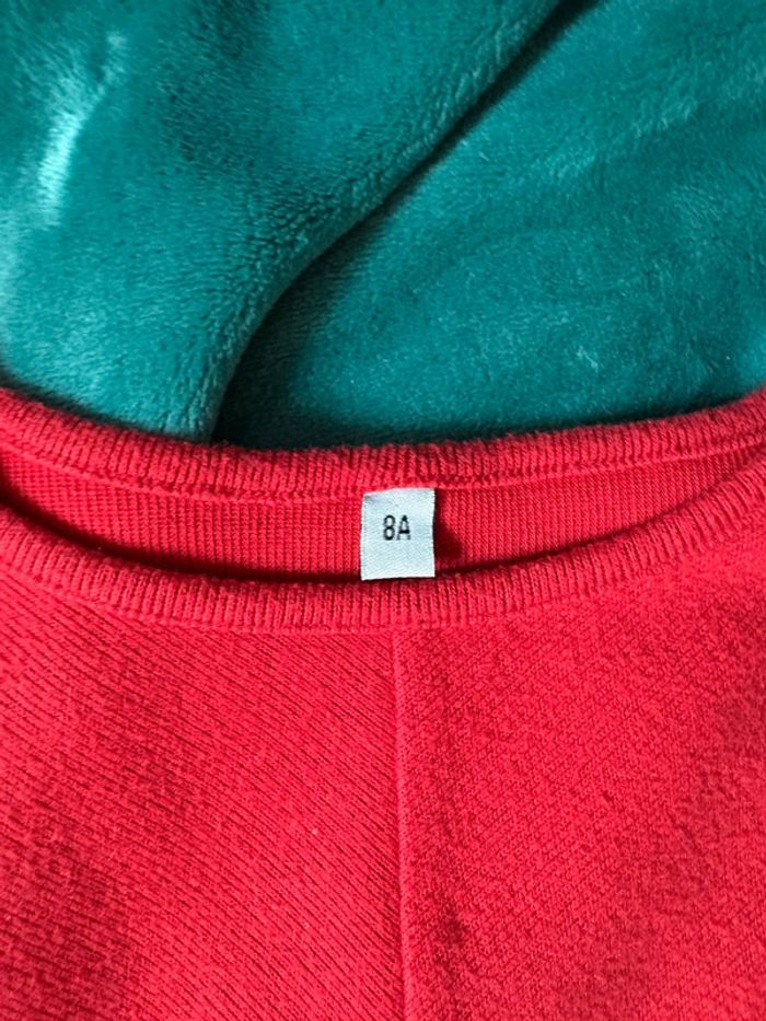 Pull rouge 8 ans - photo numéro 3