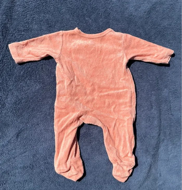 Pyjama velours 1 mois - photo numéro 2