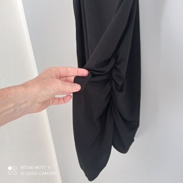 Petite robe noire t36/38 - photo numéro 5