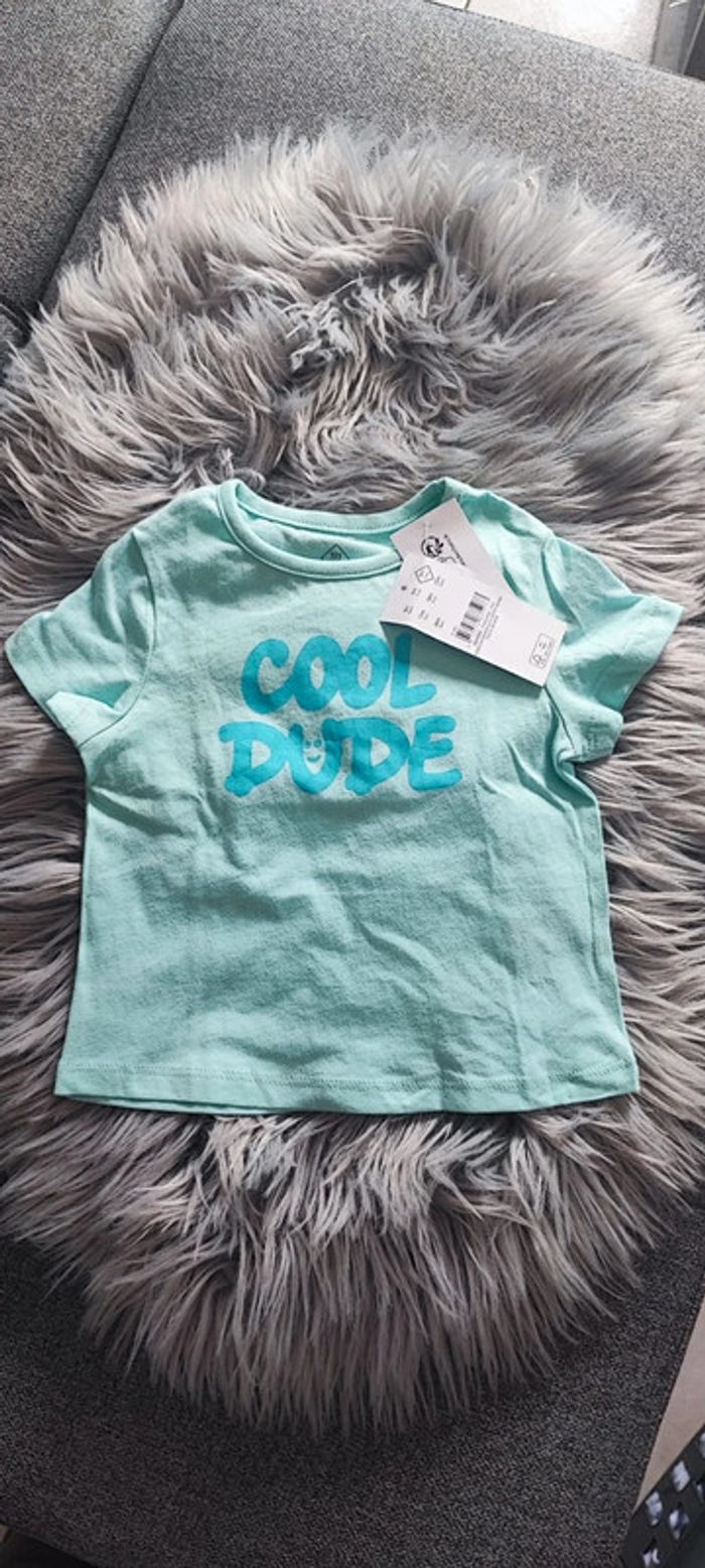 Lot 6 t-shirt en très bon état voir neuf taille 9-12 mois - photo numéro 3
