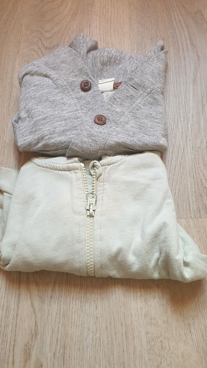 Lot vêtements garçon Taille 12mois - photo numéro 3