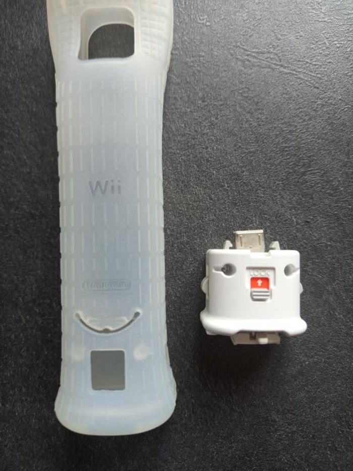 Nintendo - Wii - Wii motion plus - photo numéro 2