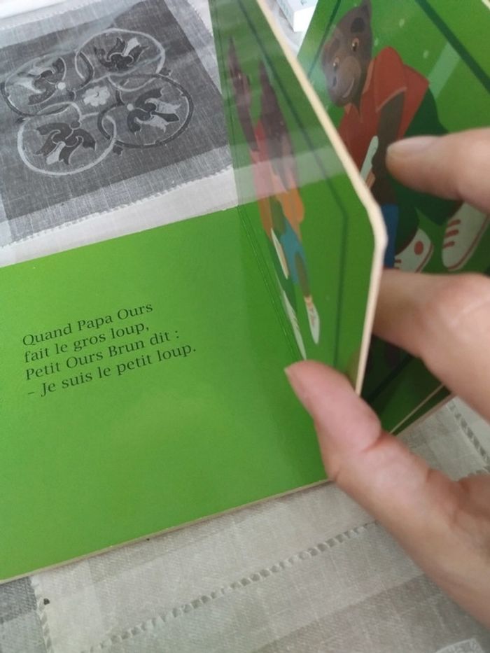 Livre cartonné Petit ours brun - photo numéro 5