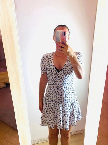 Robe fleuri Stradivarius taille 38