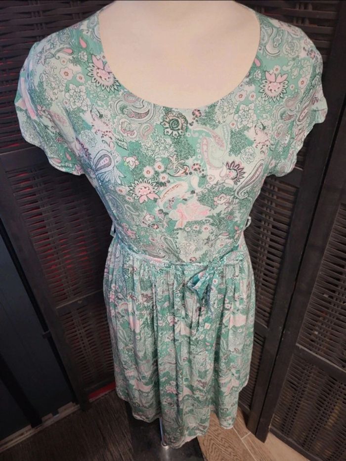 Très belle robe fleurie 36 - photo numéro 3
