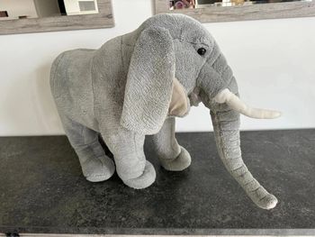 Peluche géante éléphant