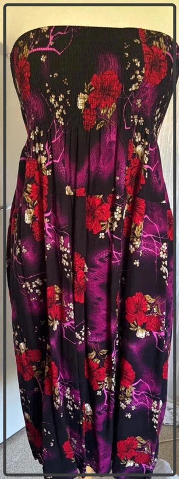 Magnifique robe colorée taille unique