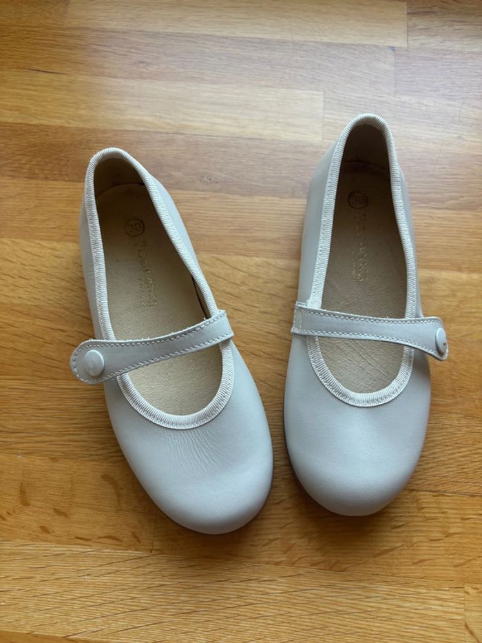 Jolies ballerines Pisamonas 30 neuves