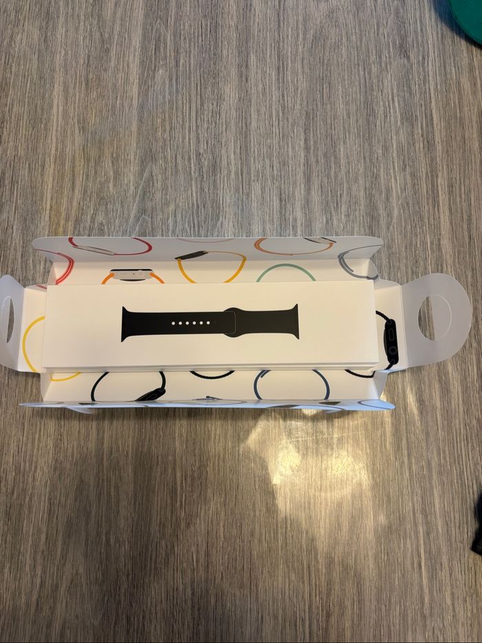 Montre Apple Watch SE - photo numéro 4