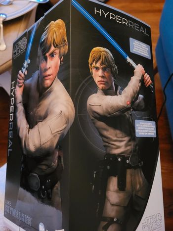 NEUF scellé Figurine Star Wars Black Series Hyperreal Luke Skywalker 20cm