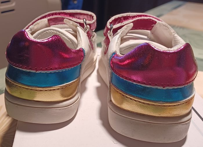 Chaussures pointure 22 - photo numéro 3