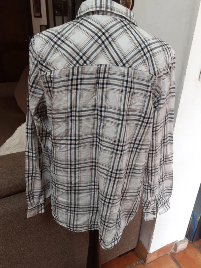 Chemise - photo numéro 5