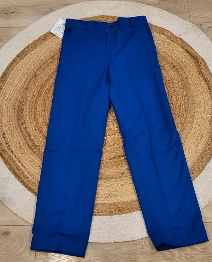 Pantalon bleu neuf avec étiquette Adolphe Lafont T42