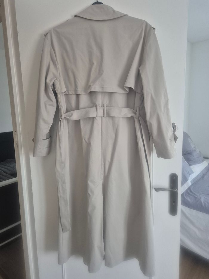 Trenchcoat - photo numéro 2