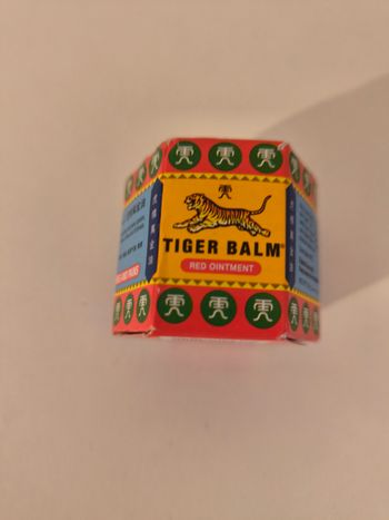 Baume du tigre rouge, tiger balm