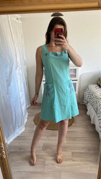 Robe vintage bleu turquoise brodé