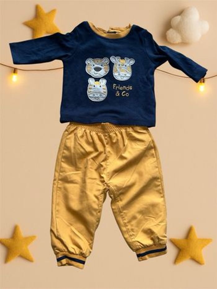 Lot vêtements 6 mois - photo numéro 2