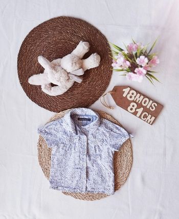 Blouse 👣, fleurie, blanche et bleue, 18 mois, week-end à la mer