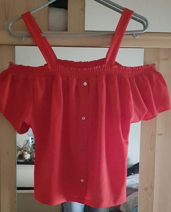 Tricot rouge taille 38
