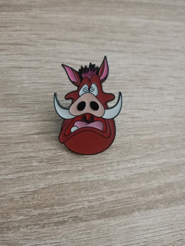 Pins Pumba - photo numéro 2