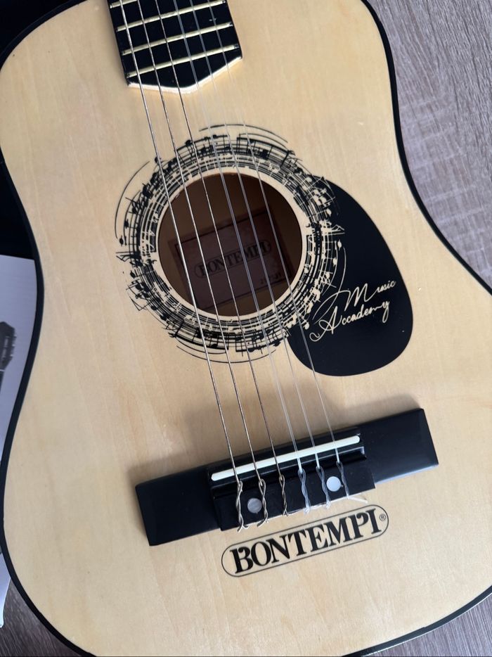 Guitare - photo numéro 2