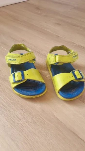 Sandales Geox 24