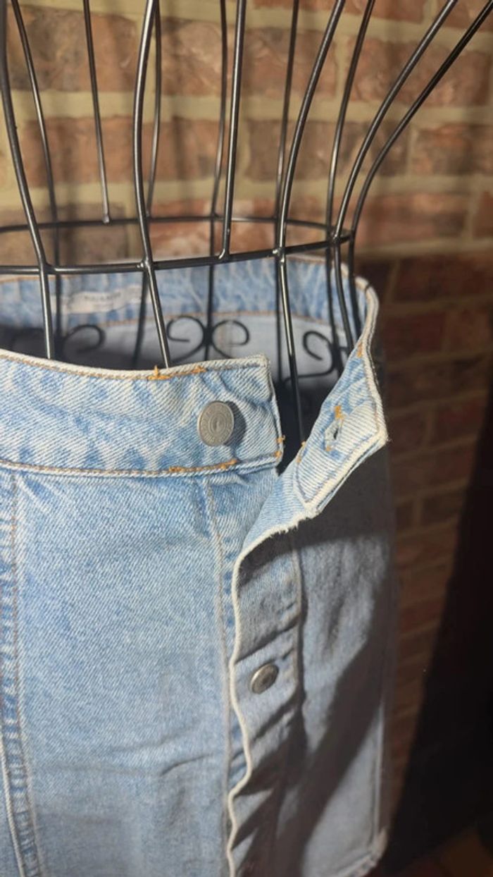 Jupe en jeans bleu clair patineuse Pull and Bear Taille S / 36 - photo numéro 9