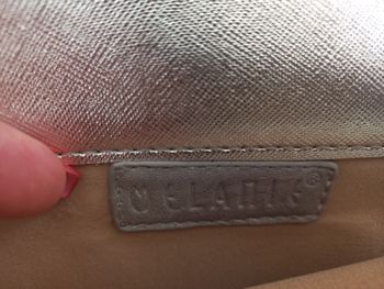 Jolie pochette grise – Marque Mélanie