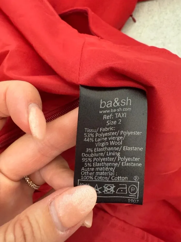 Robe Bash unie rouge en laine et polyester taille 1 soit S parfait état - photo numéro 6