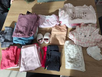 Lot vêtements 6 mois
