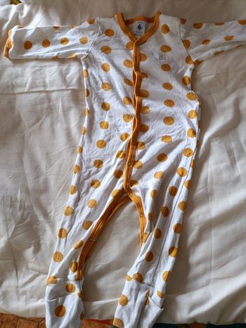 Pyjama ou sous pyjama 9 mois