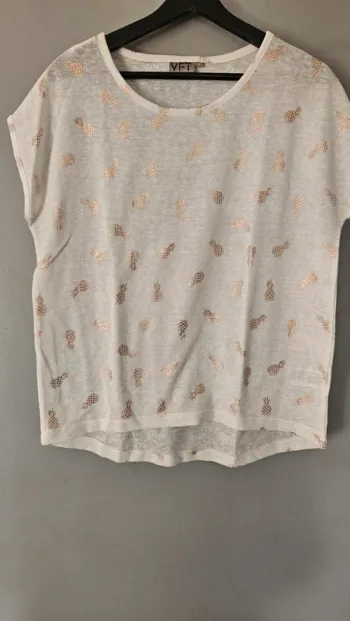 Pull fin blanc imprimé ananas 🍍  dorés