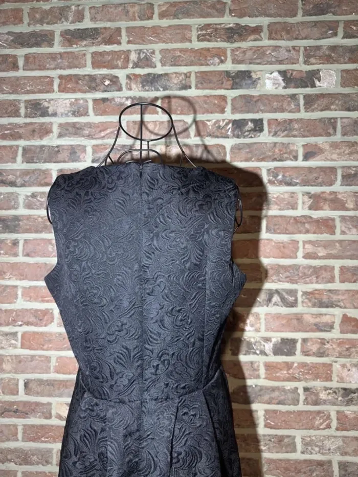 Robe noire motif Molly Bracken Taille 2 -> M / 38 - photo numéro 10