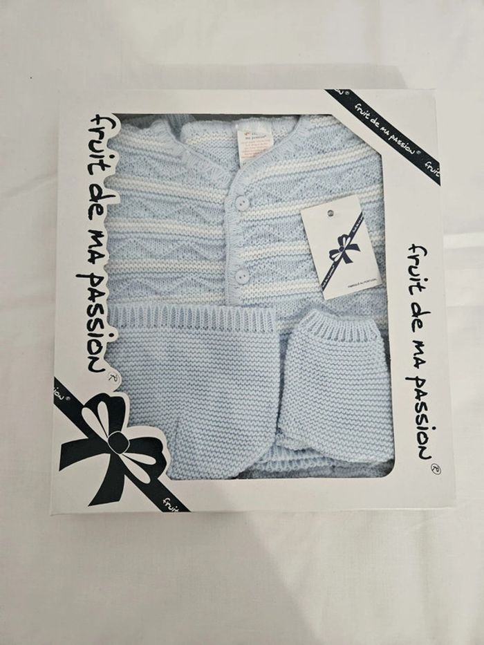Coffret cadeau ensemble 4 pièces pour bébé garçon - photo numéro 2