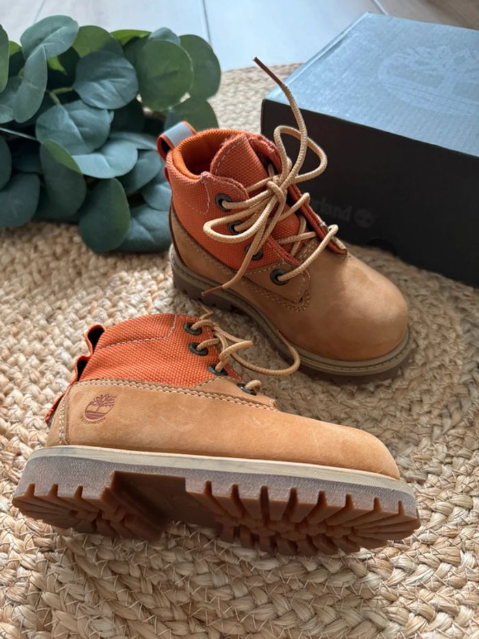 Boots Timberland T23,5 - photo numéro 2
